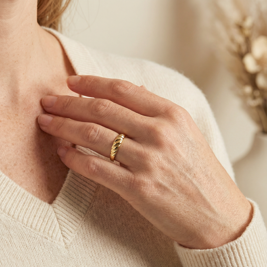 10K/14K Gold Valley Dome Ring