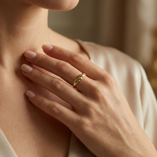 Doppelwellenring aus 14-karätigem Gold