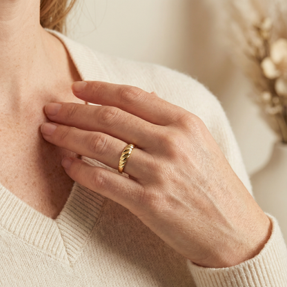 10K/14K Gold Valley Dome Ring