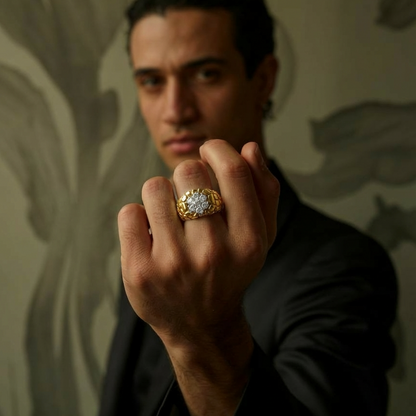 Ring aus 10K/14K Gold mit natürlichem Diamantcluster (1 Karat)